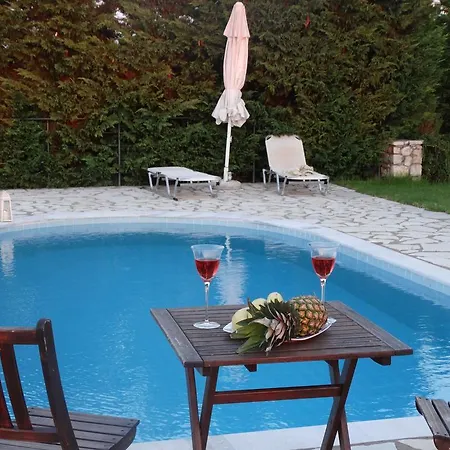 Stamata Tsoukaládhes